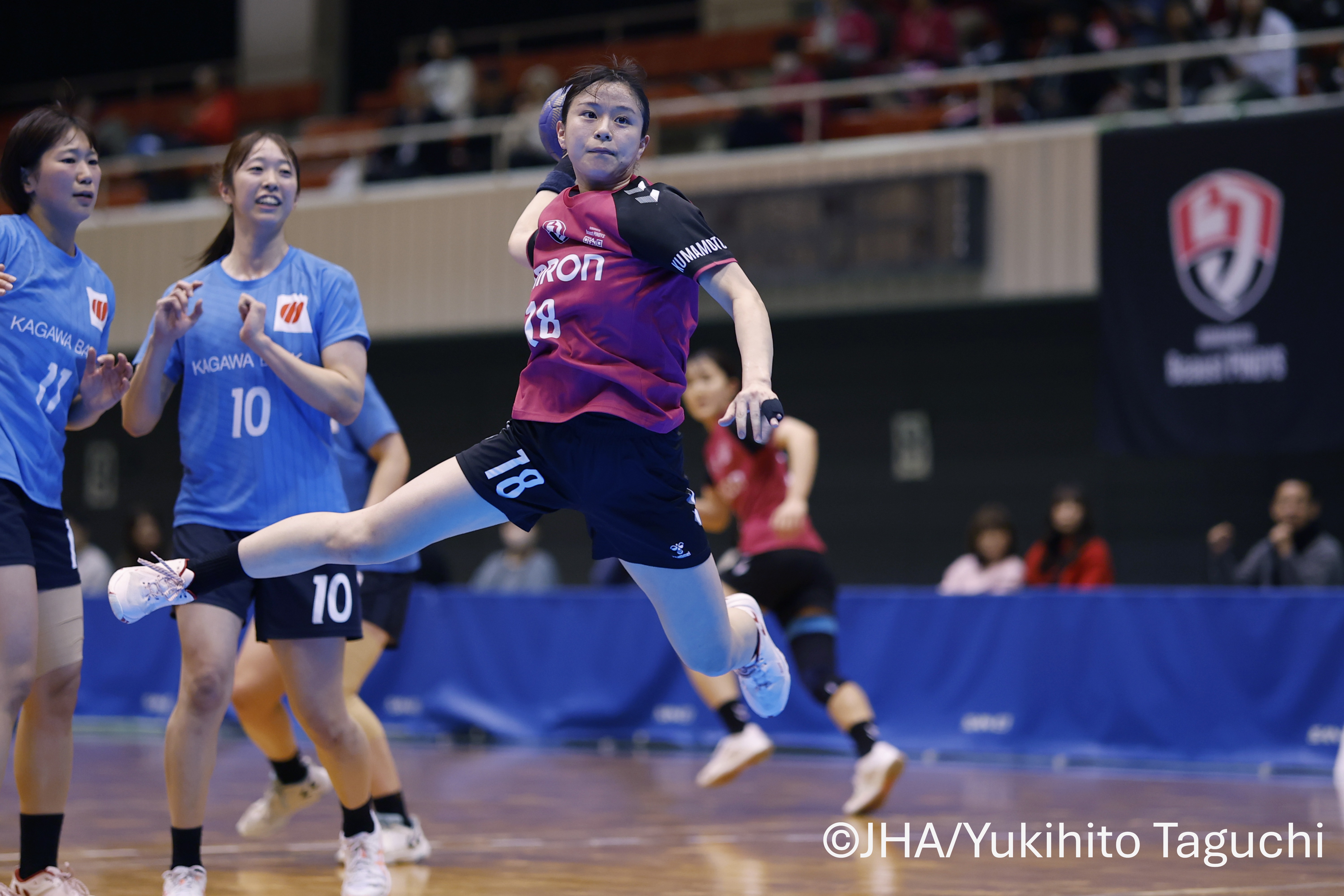 公益財団法人 日本ハンドボール協会：ニュース：香川銀行GS、難敵下し